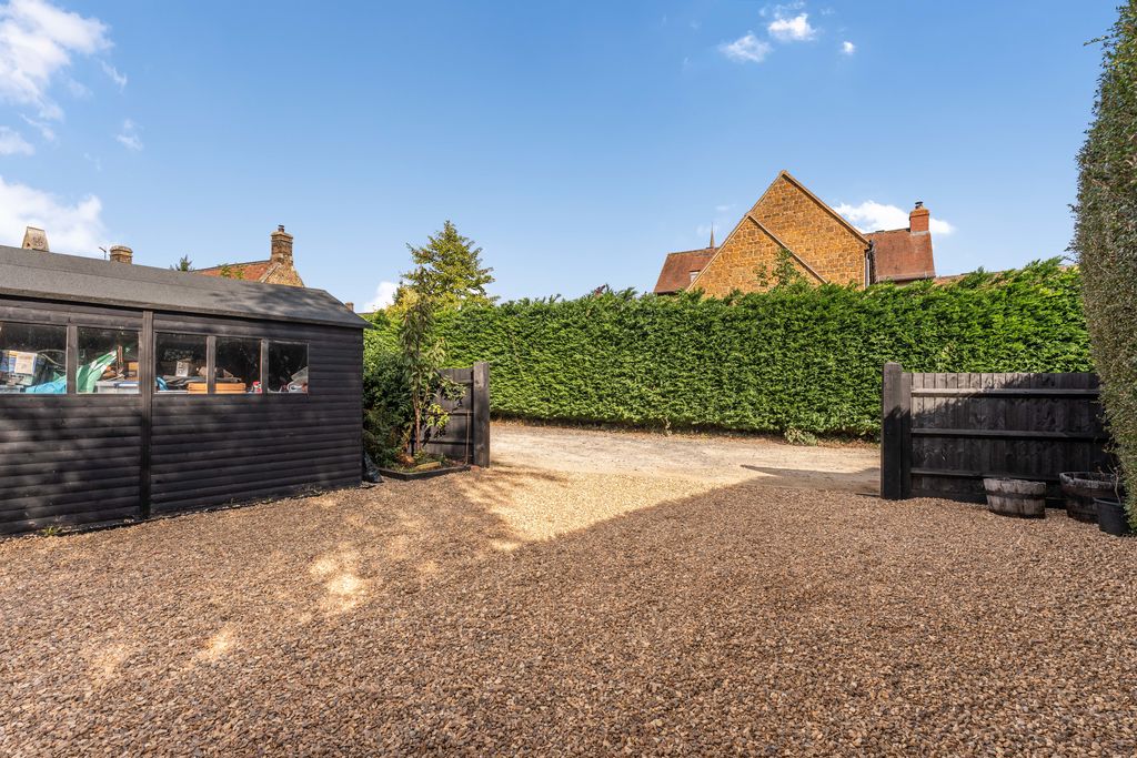 Barford Road Bloxham